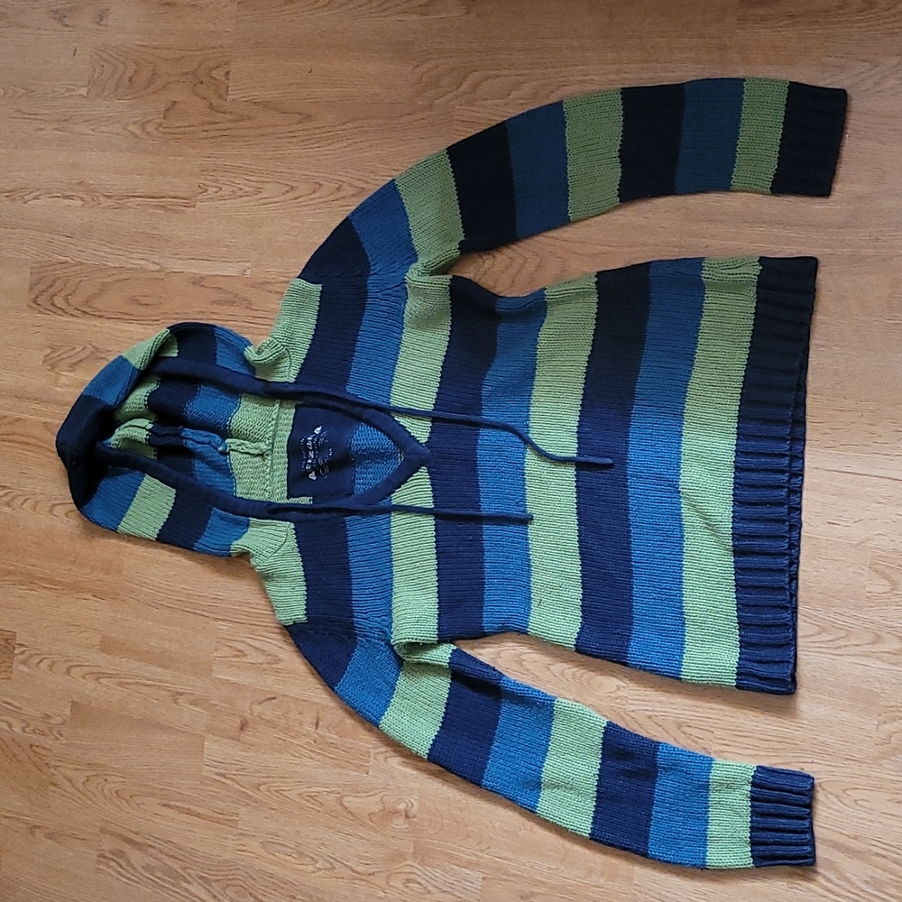 Hooded Sweater